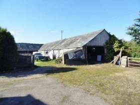 6 Bedroom Detached
