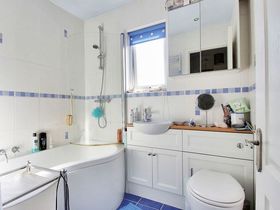2 Bedroom Semi-Detac...