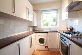 1 Bedroom Maisonette