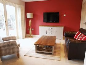 5&nbsp;Bedroom&nbsp;Detached