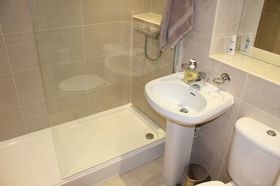2 Bedroom Flat