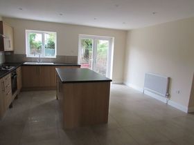 3 Bedroom Semi-Detac...