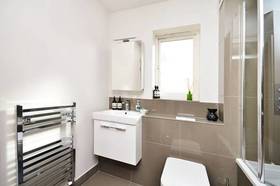 2 Bedroom Flat