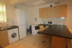 1&nbsp;Bedroom&nbsp;House Shar...