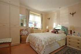 2 Bedroom Flat