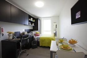 1 Bedroom Flat