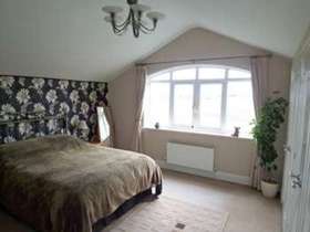 5&nbsp;Bedroom&nbsp;Detached