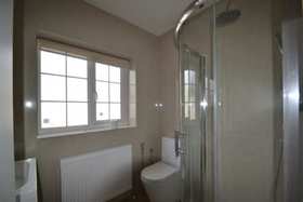 2&nbsp;Bedroom&nbsp;Detached