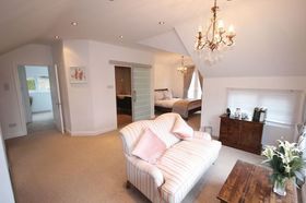 5 Bedroom Property