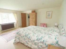 6 Bedroom Detached
