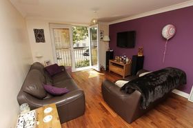 2 Bedroom Flat