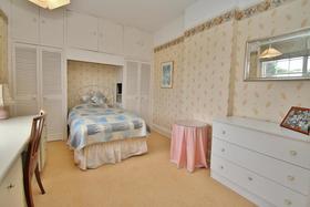 6 Bedroom Detached