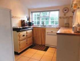 3 Bedroom End of Ter...