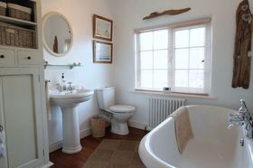 2&nbsp;Bedroom&nbsp;Semi-Detac...