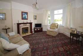 3 Bedroom Semi-Detac...
