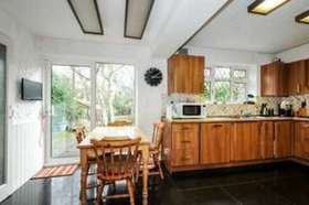 5&nbsp;Bedroom&nbsp;Detached