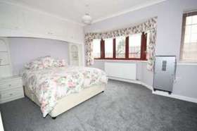 3 Bedroom Semi-Detac...