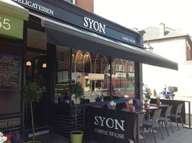 St Johns Road  Isleworth, TW7...