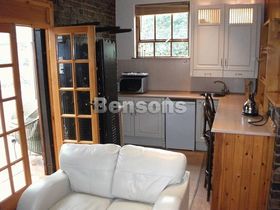 1 Bedroom Flat