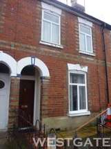 4 bedroom Terraced to rent