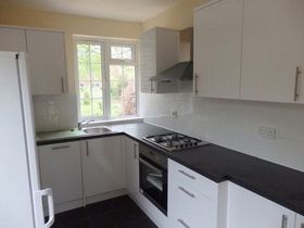 3 Bedroom Semi-Detac...