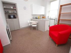 2 Bedroom Flat