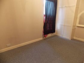 1 Bedroom Flat