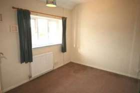 2 Bedroom End of Ter...