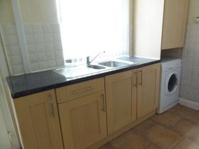 1 Bedroom House Shar...