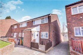 3 Bedroom End of Ter...