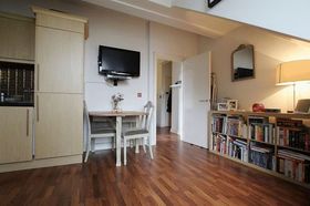 1 Bedroom Flat