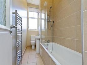 4 Bedroom Flat