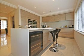 5 Bedroom Detached