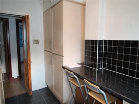 2 Bedroom Flat