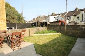 2 Bedroom Terraced