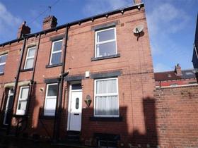 2 Bedroom End of Ter...