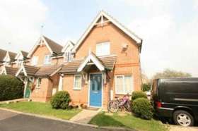 2 Bedroom End of Ter...