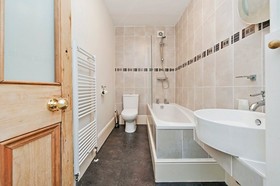 2&nbsp;Bedroom&nbsp;Apartment