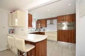 4 Bedroom End of Ter...