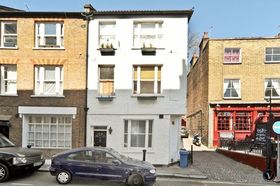 1 Bedroom Flat