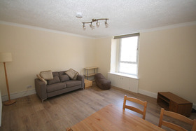 2 Bedroom Flat