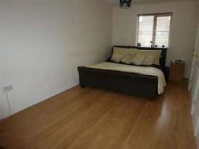 5 Bedroom Detached