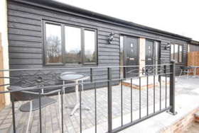 1 Bedroom Detached