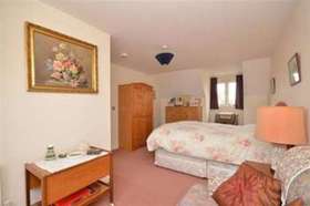 5 Bedroom Detached
