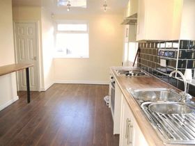 3 Bedroom Semi-Detac...