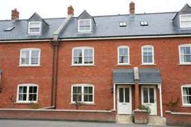 2 Bedroom Maisonette