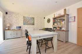 4 Bedroom Semi-Detac...