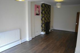 4 Bedroom Semi-Detac...
