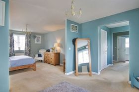 5 Bedroom Detached