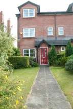 4 Bedroom Semi-Detac...